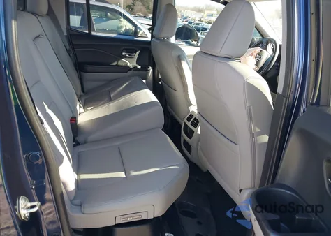 2017 Honda Ridgeline Rtl-E z USA, uszkodzony, nr VIN 5FPYK3F73HB036367